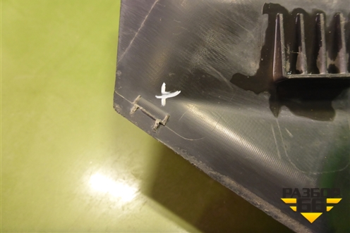 Накладка декоративная на переднюю панель (8W6807081) для Audi A5/S5 с 2016г (А5/С5)