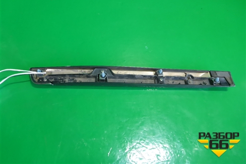 Накладка двери задней левой (после 2015г) (7574260290 7507660140) для Toyota Land Cruiser (200) с 2008г (Ленд Крузер)