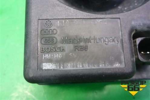 Сирена сигнализации (штатная) для Volkswagen Touareg c 2002-2010г (Туарег)