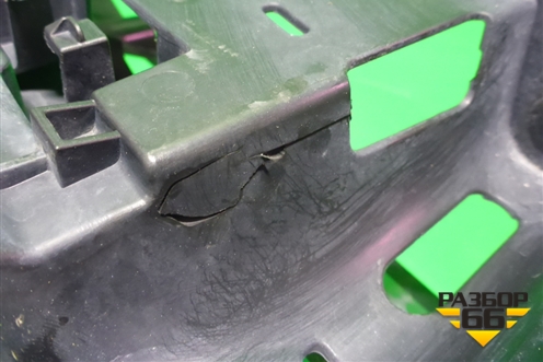 Кронштейн заднего бампера (51128069250) для BMW X5 G05 с 2018г (Х5 Г05)