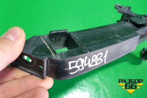 Кронштейн переднего бампера правый (71140SWAJ00 71140SWA) для Honda CR-V(RE) с 2006-2012г (ЦРВ СРВ)