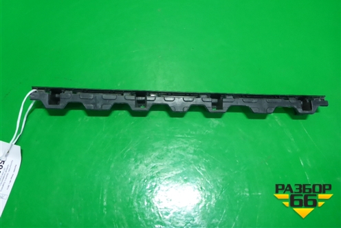 Кронштейн заднего бампера правый (универсал) (877643Z000) для Hyundai i40 с 2011г (Ай40)