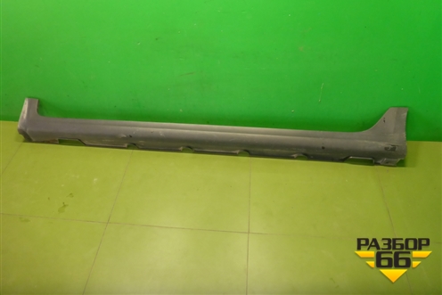 Накладка на порог наружная левая (X-Line) (87753H0500) для Kia Rio с 2017г (Рио 4)