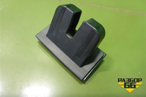 Кожух замка багажника (5JA827520) для Skoda Rapid с 2013г (Рапид)