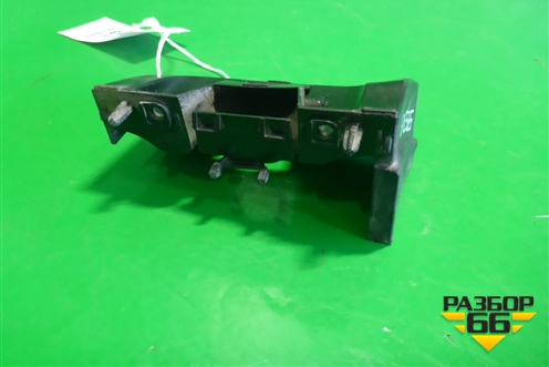 Кронштейн (накладки порога правый передний) (32216698) для Volvo XC60 с 2017-2025г (ХС60)