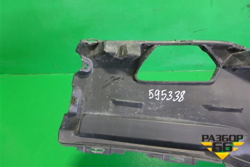 Кронштейн переднего бампера правый (4M0807096F) для Audi Q7 c 2015г (Ку 7)