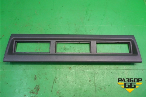 Накладка на торпедо  (1722738) для Scania 5 P Series с 2004-2016г