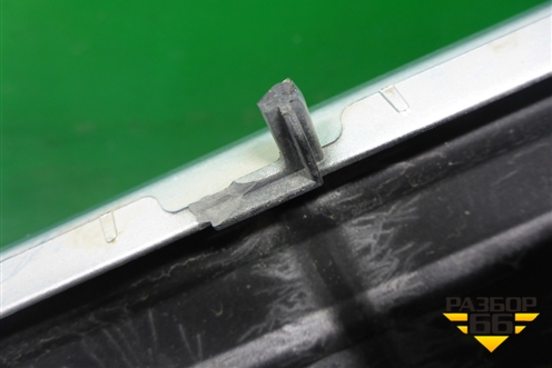 Накладка переднего бампера (после 2019г) (5241148060) для Lexus RX 350 c 2015г (РХ)