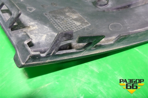 Решетка в передний бампер левая (до 2015г) (6RU853665C) для Volkswagen Polo (седан) с 2010г (Поло)