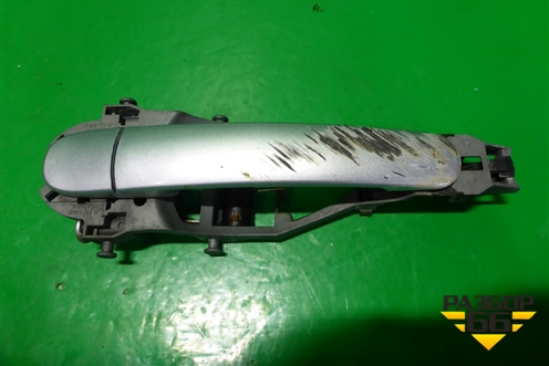 Ручка наружная двери задней правой для Skoda Octavia (А5) с 2004-2013г (Октавия)