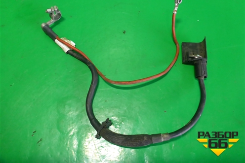 Клемма аккумулятора плюс для Skoda Octavia (А5) с 2004-2013г (Октавия)