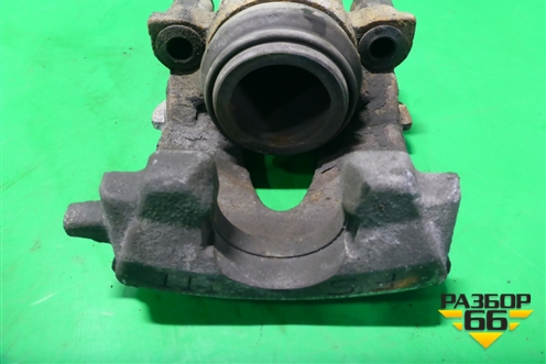 Суппорт передний правый для Skoda Octavia (А5) с 2004-2013г (Октавия)