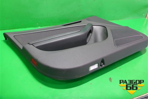 Обшивка двери передней левой под электрику (правый руль) (8K1867105) для Audi A4 (В8) с 2007-2015г (А4)