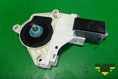 Моторчик стеклоподъёмника передний левый (8K0959801A) для Audi A4 (В8) с 2007-2015г (А4)