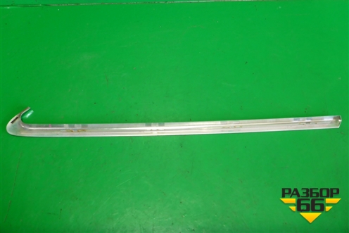 Накладка стекла заднего левого (глухого универсал) (8K9853345L) для Audi A4 (В8) с 2007-2015г (А4)