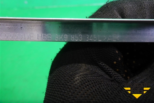 Накладка стекла заднего левого (глухого универсал) (8K9853345L) для Audi A4 (В8) с 2007-2015г (А4)