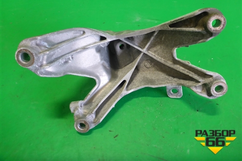 Кронштейн двигателя правый (2.0л CDN) (8K0199308BT) для Audi A4 (В8) с 2007-2015г (А4)