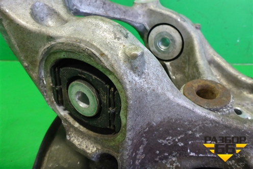 Кулак задний левый (8K0505431AQ) для Audi A4 (В8) с 2007-2015г (А4)