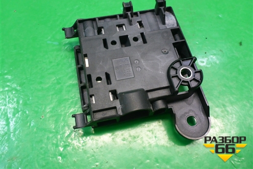 Коробка распределительная (8K0937517) (8K0937517B) для Audi A4 (В8) с 2007-2015г (А4)