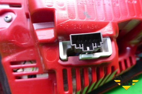 Фонарь задний внутренний правый (после 2012г Avant) (8K9945094E) для Audi A4 (В8) с 2007-2015г (А4)