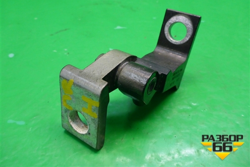 Петля двери передней правой нижняя для Audi A4 (В8) с 2007-2015г (А4)