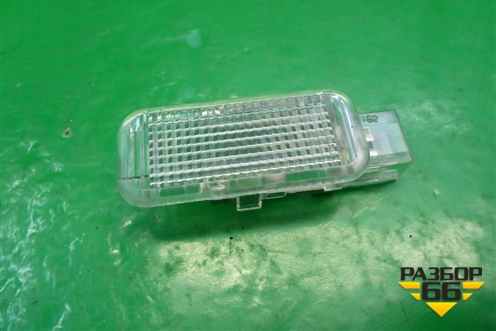 Плафон салонный для Audi A4 (В8) с 2007-2015г (А4)