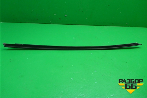 Молдинг лобового стекла левый (8K0854327) для Audi A4 (В8) с 2007-2015г (А4)