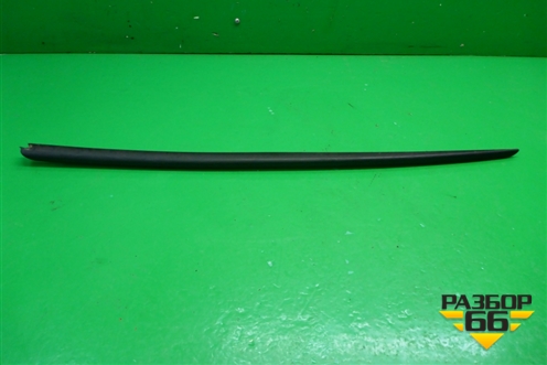 Молдинг лобового стекла левый (8K0854327) для Audi A4 (В8) с 2007-2015г (А4)