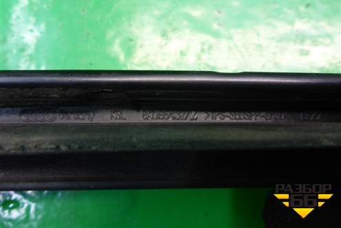 Молдинг лобового стекла левый (8K0854327) для Audi A4 (В8) с 2007-2015г (А4)