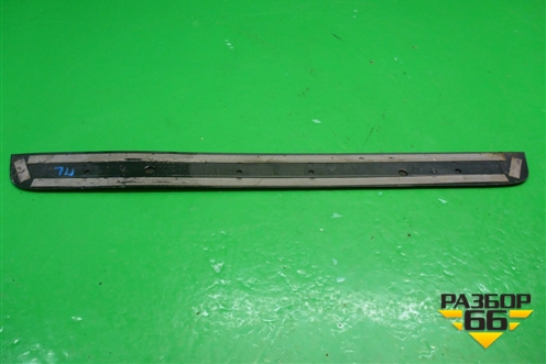 Накладка порога внутренняя переднего левого (в проём) (8K0853373) для Audi A4 (В8) с 2007-2015г (А4)