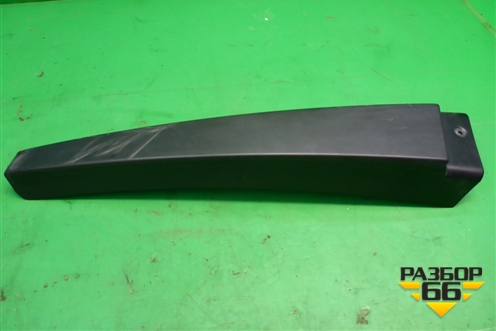 Накладка стойки (центральной правой) (8200073436) для Renault Megane 2 с 2002-2009г (Меган)