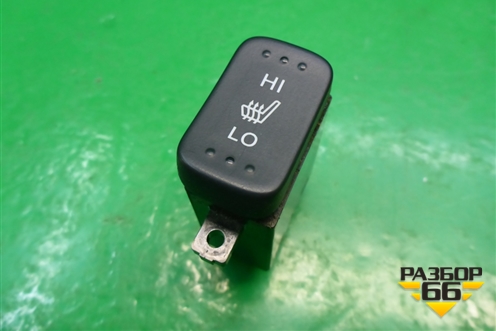 Кнопка обогрева сидений для Honda CR-V(RE) с 2006-2012г (ЦРВ СРВ)