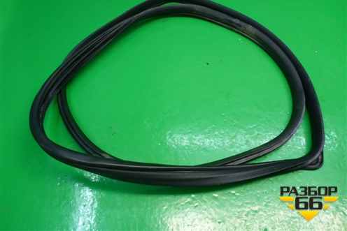 Уплотнитель двери задней левой для Honda CR-V(RE) с 2006-2012г (ЦРВ СРВ)