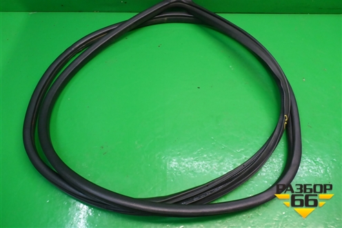 Уплотнитель двери передней левой для Honda CR-V(RE) с 2006-2012г (ЦРВ СРВ)