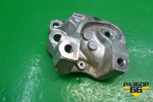 Кронштейн двигателя правый (2.4л K24Z4) для Honda CR-V(RE) с 2006-2012г (ЦРВ СРВ)