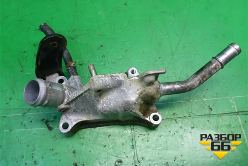 Фланец двигателя системы охлаждения (2.4л K24Z4) для Honda CR-V(RE) с 2006-2012г (ЦРВ СРВ)