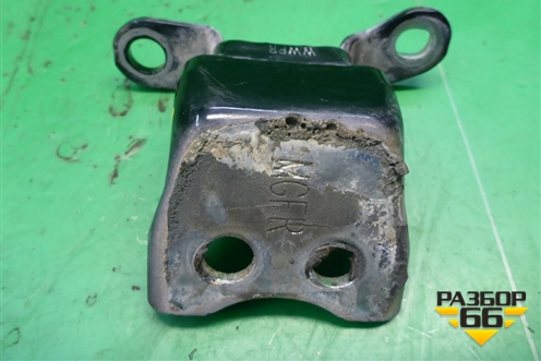 Петля двери передней правой нижняя для Honda CR-V(RE) с 2006-2012г (ЦРВ СРВ)