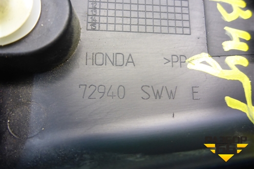Накладка двери задней правой (уголок) (72940SWWE) для Honda CR-V(RE) с 2006-2012г (ЦРВ СРВ)