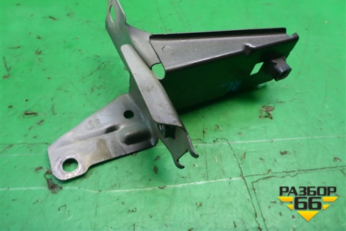 Кронштейн переднего бампера левый для Honda CR-V(RE) с 2006-2012г (ЦРВ СРВ)