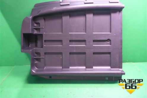 Полка левая (504060179) для Iveco Daily с 2006-2011г (Дейли)