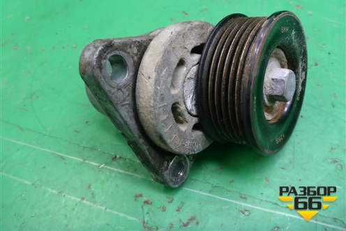 Ролик натяжитель ремня навесного оборудования (1.6л 21126) (VKM64002) для VAZ Priora/Приора