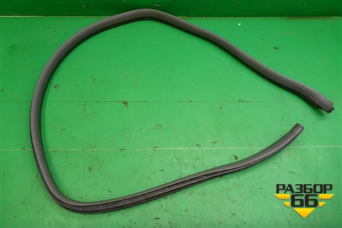 Уплотнитель двери задней правой для Hyundai Santa Fe с 2000-2012г (Classic) (Санта Фе)