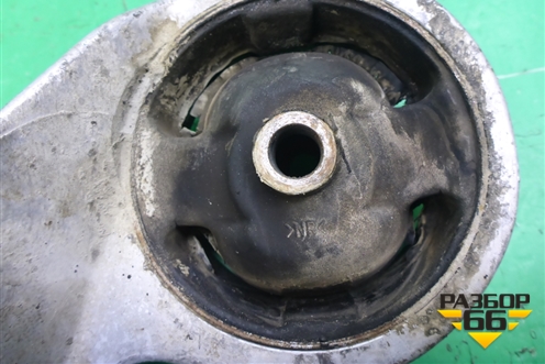 Опора двигателя задняя для Hyundai Santa Fe с 2000-2012г (Classic) (Санта Фе)