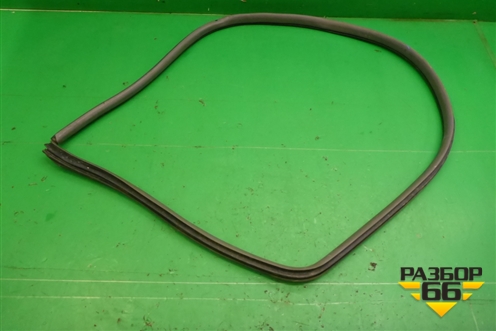 Уплотнитель двери передней правой для Hyundai Santa Fe с 2000-2012г (Classic) (Санта Фе)