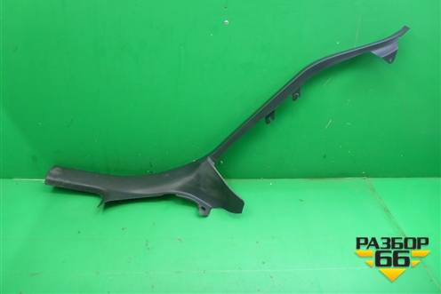 Обшивка стойки задняя нижняя правая (лифтбек) (1Z5867766C) для Skoda Octavia (А5) с 2004-2013г (Октавия)