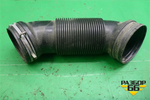 Патрубок воздушного фильтра (1K0129684L) для Skoda Octavia (А5) с 2004-2013г (Октавия)