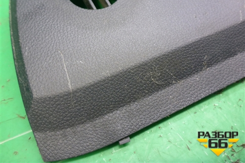 Накладка на торпедо (левая) (1Z0857503) для Skoda Octavia (А5) с 2004-2013г (Октавия)