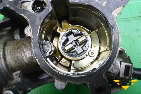 Насос вакуумный (1.8л CDA) (06J145100B) для Skoda Octavia (А5) с 2004-2013г (Октавия)