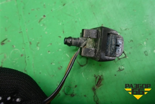 Форсунка омывателя лобового стекла (с подогревом) (1Z0955986) для Skoda Octavia (А5) с 2004-2013г (Октавия)