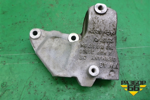 Кронштейн КПП левый (1K0199117BM) для Skoda Octavia (А5) с 2004-2013г (Октавия)